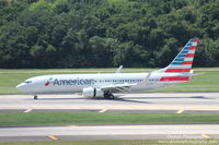 N924NN @ KTPA - American Flight 2457 (N924NN) arrives at Tampa International Airport following flight at Dallas-Fort Worth International Airport