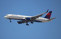 N540US @ LAX - Delta