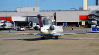 N724EV @ KATL - Taxi Atlanta - by Ronald Barker