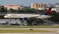 N661DN @ FLL - Delta - by Florida Metal