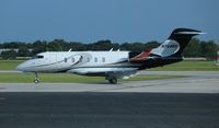 N724EH @ ORL - Challenger 350