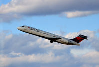 N942AT @ KATL - Takeoff Atlanta - by Ronald Barker
