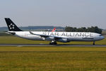 D-AIGN @ VIE - Lufthansa - by Chris Jilli