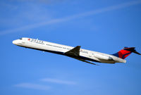 N984DL @ KATL - Takeoff Atlanta - by Ronald Barker