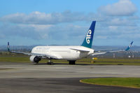 ZK-NCG @ NZAA - At Auckland - by Micha Lueck