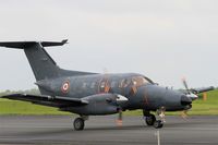 098 @ LFOA - Embraer EMB-121AA Xingu, Taxiing to holding point rwy 24, Avord Air Base 702 (LFOA) Open day 2016 - by Yves-Q