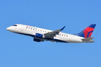 N748CZ @ KLAX - Delta Connection ERJ175 - by FerryPNL