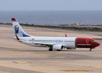 EI-FJV @ LPA - Taxi to the runway of Las Palmas Airport - by Willem Göebel