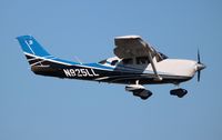N925LL @ ORL - Cessna T206H