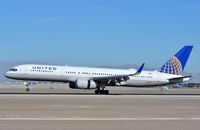 N19117 @ KLAS - United B752 arriving in LAS. - by FerryPNL