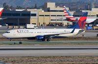 N3759 @ KLAX - Delta B738 arrived - by FerryPNL