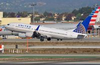 N37277 @ KLAX - United B738 lifting-off. - by FerryPNL