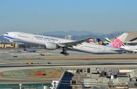 B-18053 @ KLAX - China Airlines B773 departing west bound. - by FerryPNL