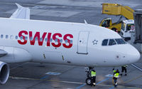 HB-JLR @ LOWW - Swiss, Airbus A320, Vienna Airport - by Florian Klebl