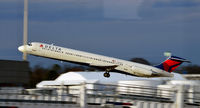 N995DL @ KATL - Takeoff Atlanta - by Ronald Barker