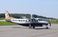 N950PA @ KDUJ - Cessna 208B