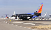 N713SW @ KBOI - Taxi from gate to RWY 10L. One of two Sea World Shamus. The other being N715SW. - by Gerald Howard