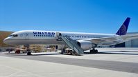 N543UA @ KSFO - SFO 2014 - by Clayton Eddy