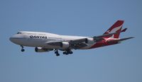 VH-OEE @ LAX - Qantas - by Florida Metal