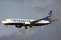 EI-FRL @ LMML - B737-800 EI-FRL Ryanair - by Raymond Zammit