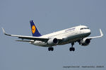 D-AIUS @ EGLL - Lufthansa - by Chris Hall