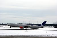 LN-RKN @ ENGM - LN-RKN taking off - by Erik Oxtorp