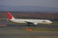 JA8265 @ RJCC - At Sapporo Chitose - by lkuipers