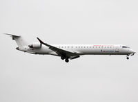 EC-JZV @ LEBL - Landing rwy 25R - by Shunn311