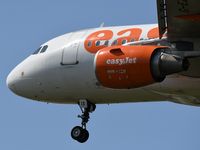 G-EZIX @ LFBD - U27919 from Amsterdam landing runway 23 - by Jean Goubet-FRENCHSKY
