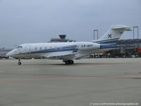 LX-AVT @ EDDK - Bombardier BD-100-1A10 Challenger 300 - LXA Luxaviation - 20403 - LX-AVT - 24.10.2015 - CGN - by Ralf Winter