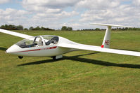 G-CHEF @ X5SB - Elan DG-500 Trainer, Sutton Bank, North Yorkshire. April 26th 2009. - by Malcolm Clarke