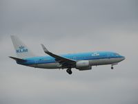 PH-BGN @ EHAM - KLM 737 FINAL RUNWAY 36C - by fink123