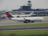 N856NW @ EHAM - DELTA A330 - by fink123