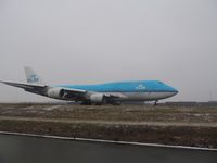 PH-BFN @ EHAM - KLM 747 OVER QUEBEC - by fink123