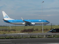 PH-BXK @ EHAM - KLM TAXING - by fink123