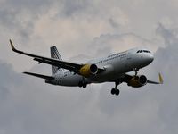 EC-LVO @ LFBD - Vueling VY2915	from Barcelona landing runway 23 - by Jean Goubet-FRENCHSKY