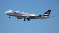 D-ABYP @ LAX - Lufthansa 747-8