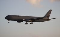 985 @ MIA - Chilean Air Force 767-300 - by Florida Metal