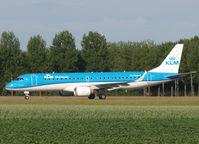 PH-EZN @ EHAM - Taxi to te gate on Amsterdam Schiphol Airport - by Willem Göebel