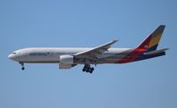 HL7596 @ LAX - Asiana - by Florida Metal
