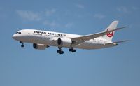 JA830J @ LAX - Japan Airlines - by Florida Metal