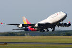 HL7421 @ VIE - Asiana Airlines - by Chris Jilli