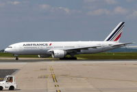 F-GSPF @ LFPG - Air France - by Jan Buisman