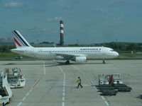 F-HEPB @ LFPG - Air France A320-214 - by Christian Maurer