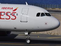 EC-MEH @ GCRR - Iberia Express ready to take off from Madrid Baarajas - by JC Ravon - FRENCHSKY