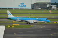 PH-EXD @ EHAM - KLM E190 - by fink123