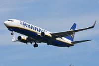 EI-ENY @ EHEH - Ryanair B738 coming in to land over the canal. - by FerryPNL