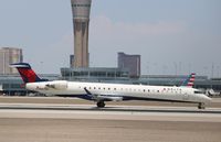 N809SK @ KLAS - CL-600-2D24