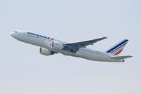 F-GSPV @ LFPG - Boeing 777-228-ER, Take off rwy 08L, Roissy Charles De Gaulle airport (LFPG-CDG) - by Yves-Q