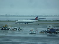 N374NW @ JFK - Delta A320 - by Christian Maurer
